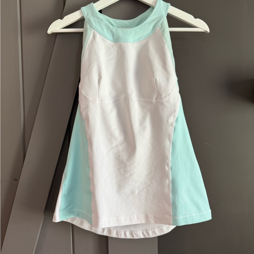 Lululemon lined racerback tank